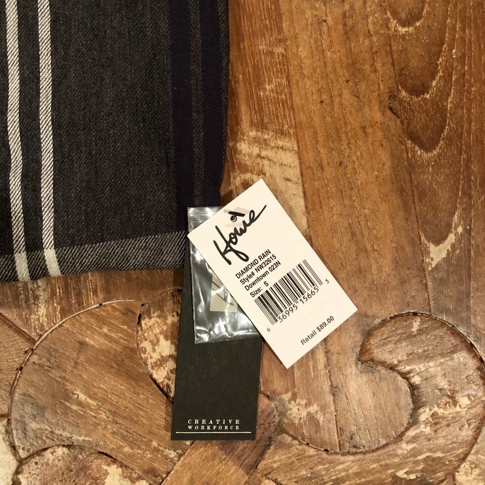 Howe Plaid Button Down - Picture 5 of 5